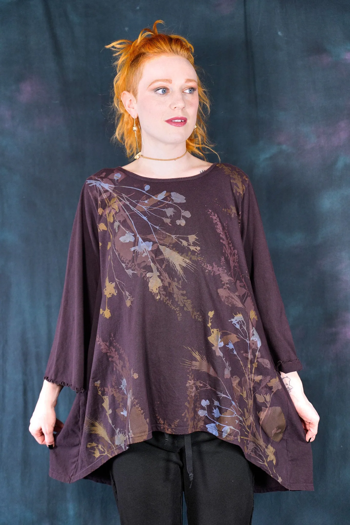1603 Hi/Lo Organic Tunic Carob-P
