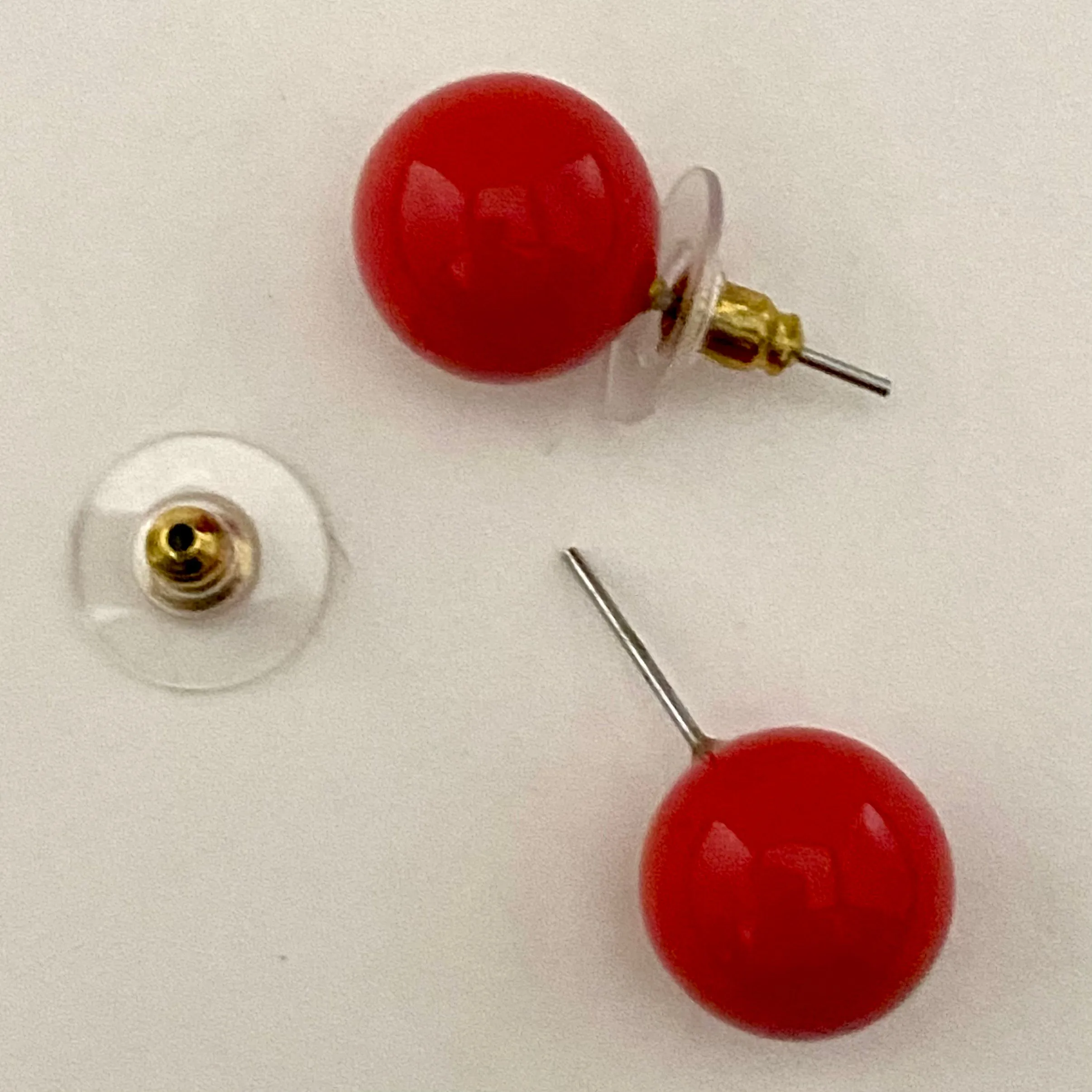 1980s Japan Red Bead Necklace & Earrings
