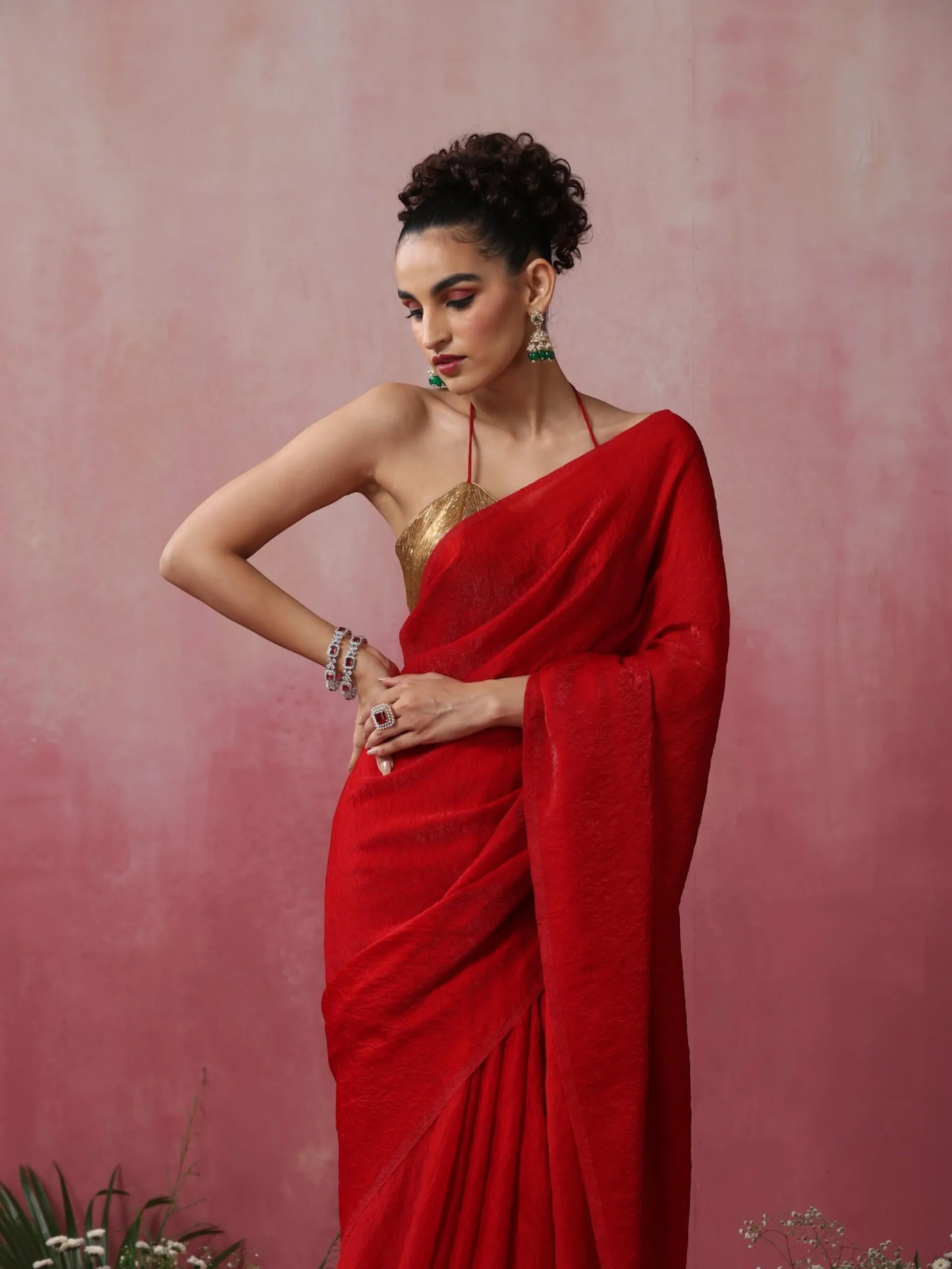 Alta Red Crushed Metallic Saree with crushed Gold Blouse Fabric