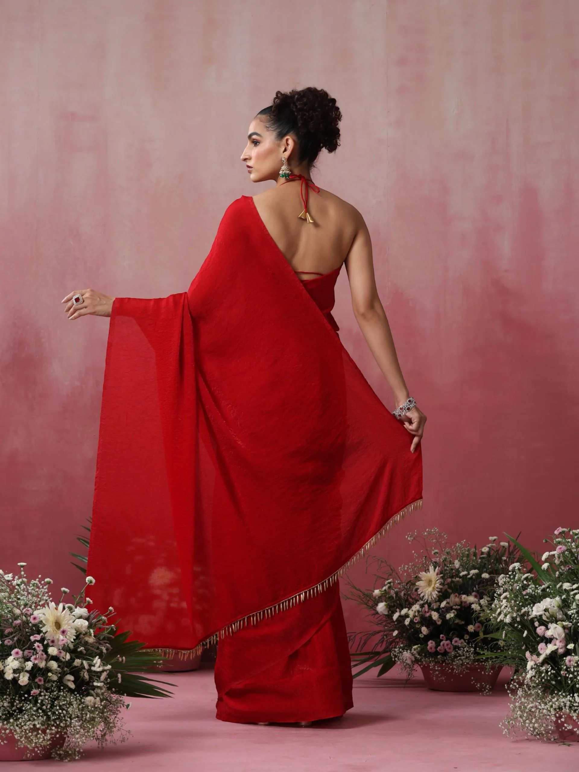 Alta Red Crushed Metallic Saree with crushed Gold Blouse Fabric