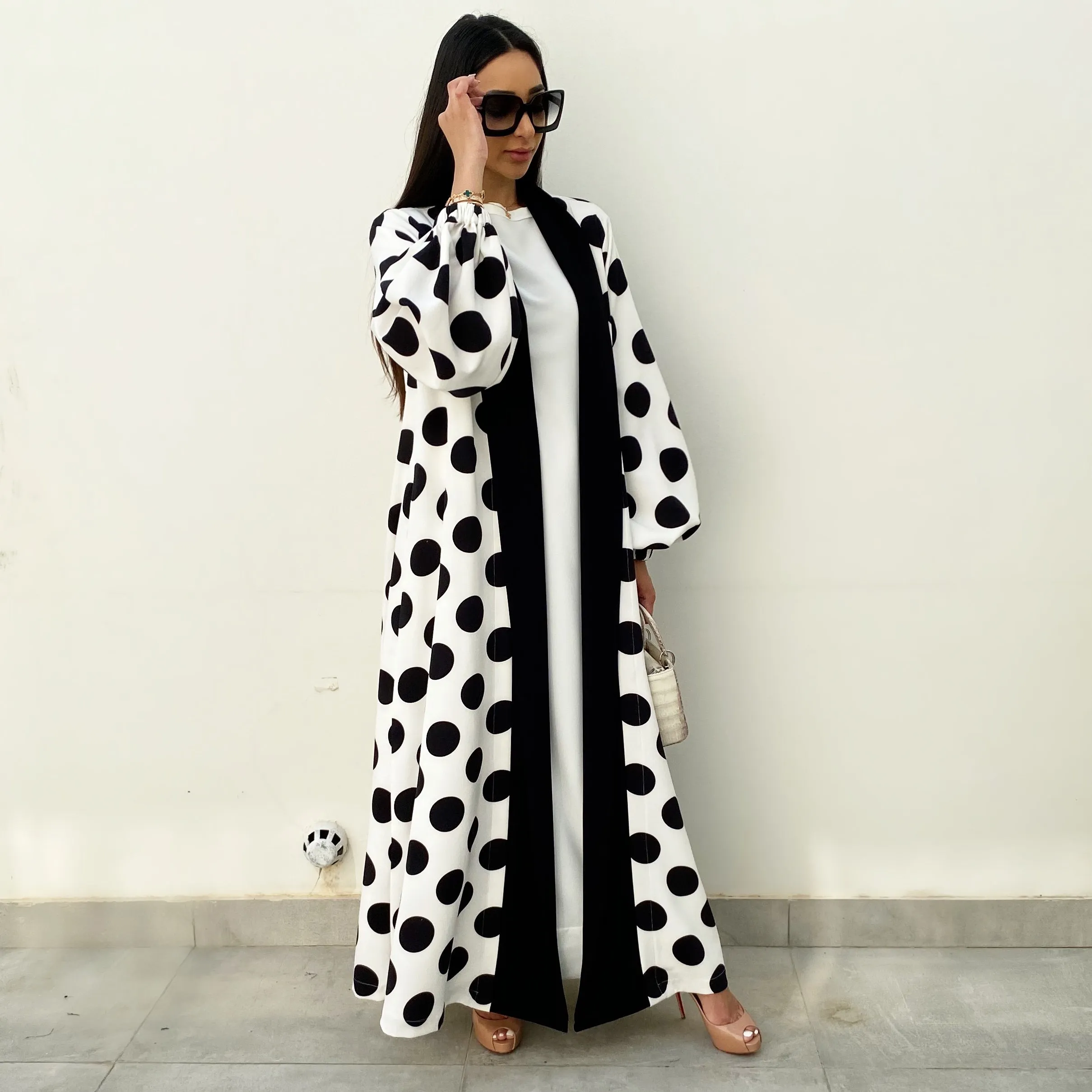 AW20 DOTTY MONOCHROME POLA DOT ABAYA