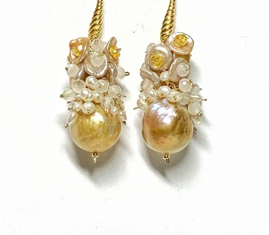 Baroque Pond Slime Pearl Cluster Earring with Yellow Sapphires