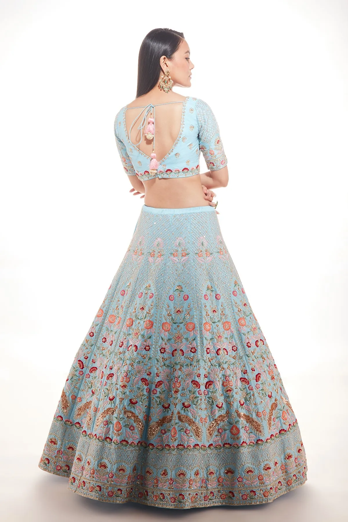 BLUE AAMNA