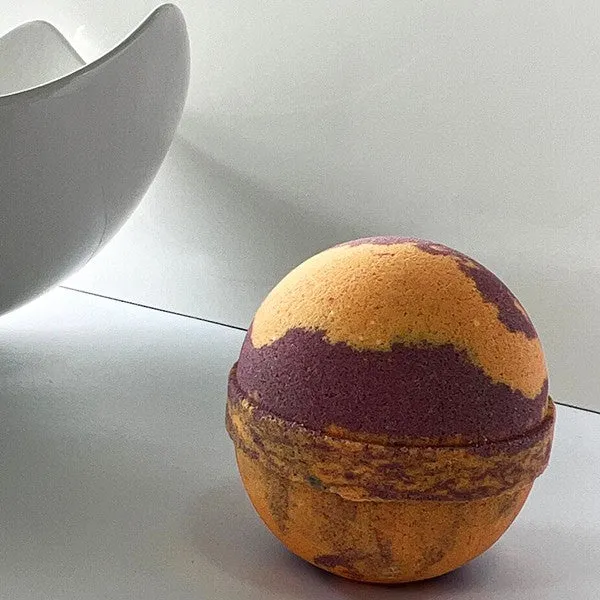 Caribbean Teakwood Bath Bomb