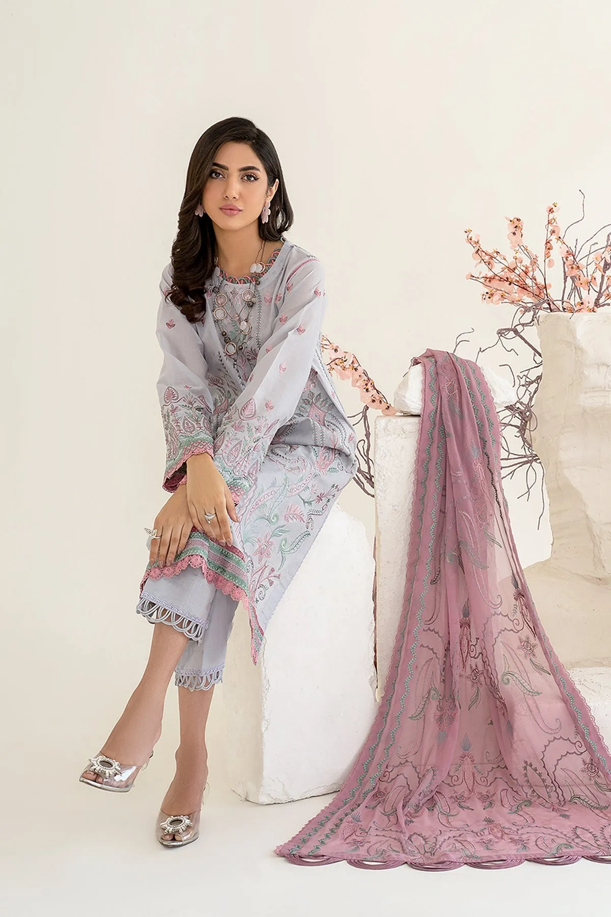 Classic Embroidered Grey Pakistani Salwar Kameez Dupatta Salwar Suit