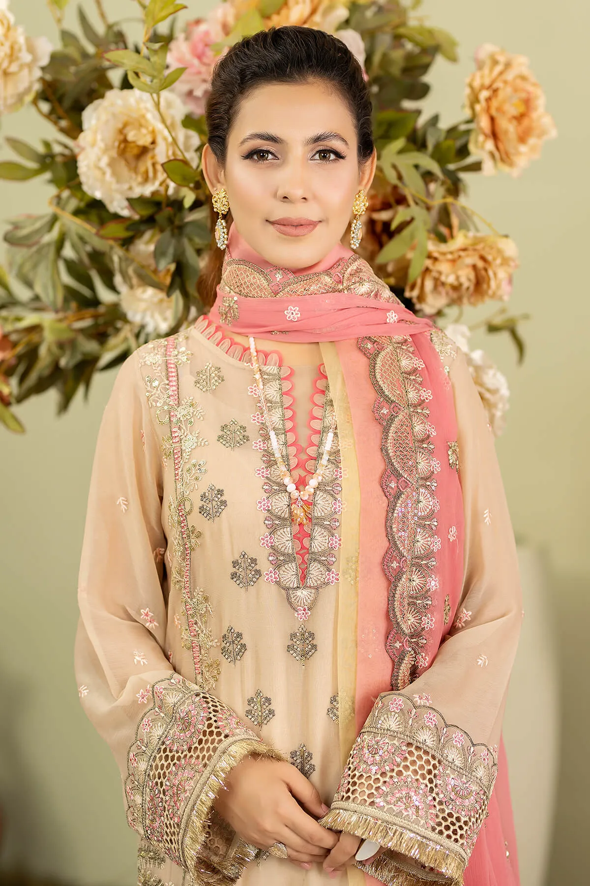 Embroidered Chiffon Pakistani Salwar Kameez and Dupatta