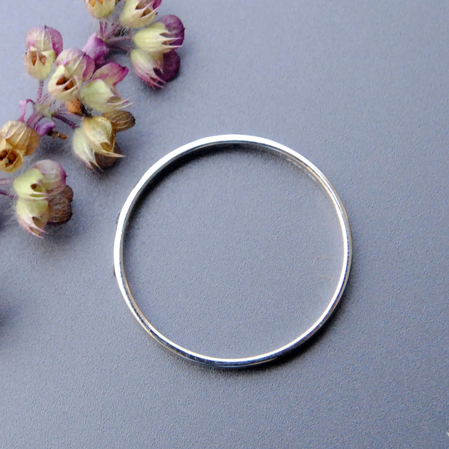 Flush Set Five Black Diamond Straight Wedding Band