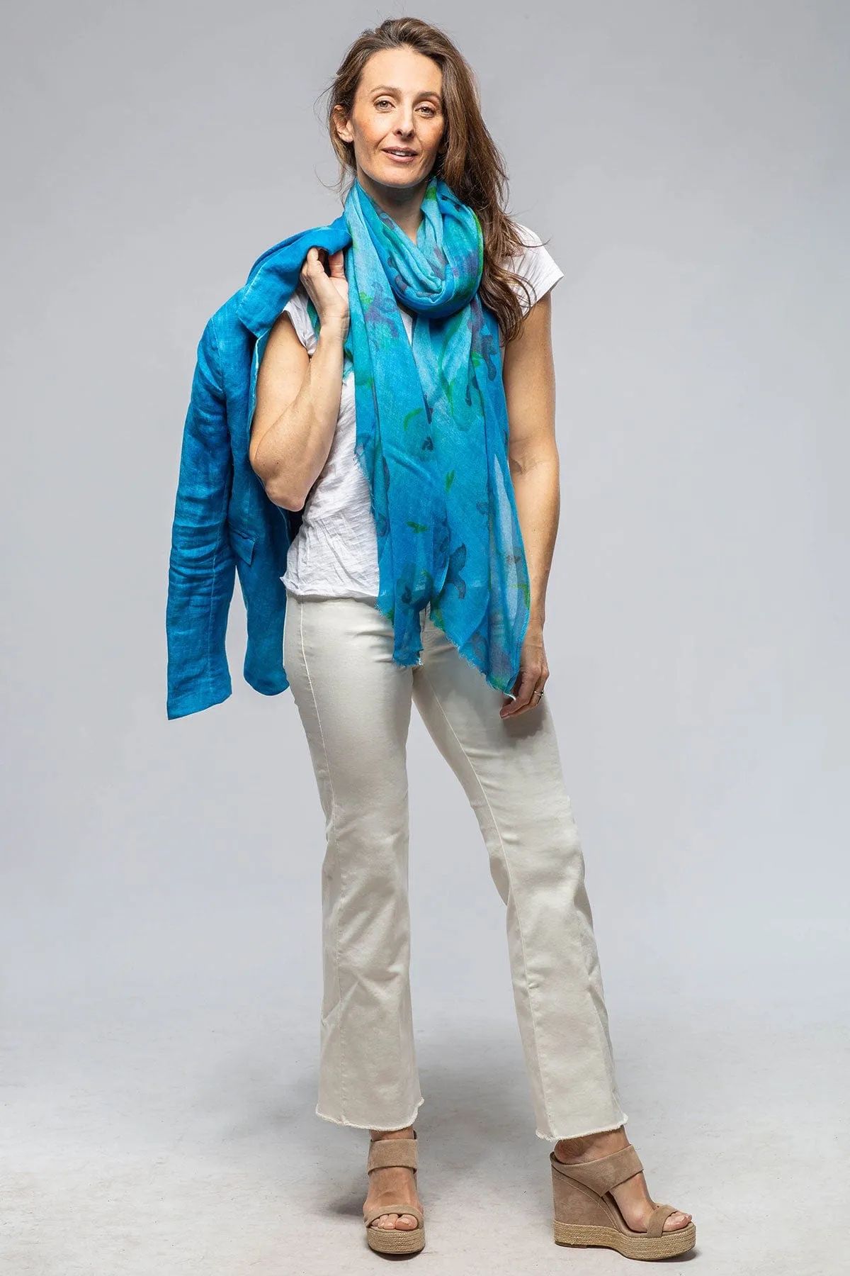 Gradient Cashmere Scarf In Mediterranean Blue