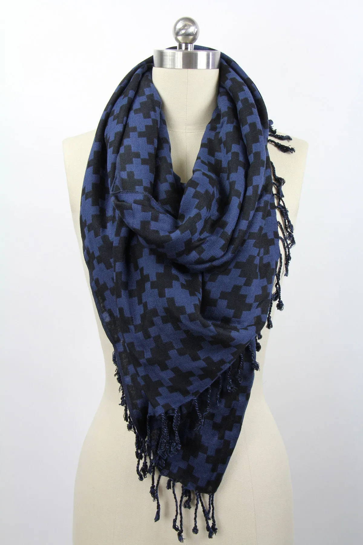Houndstooth Print Scarf