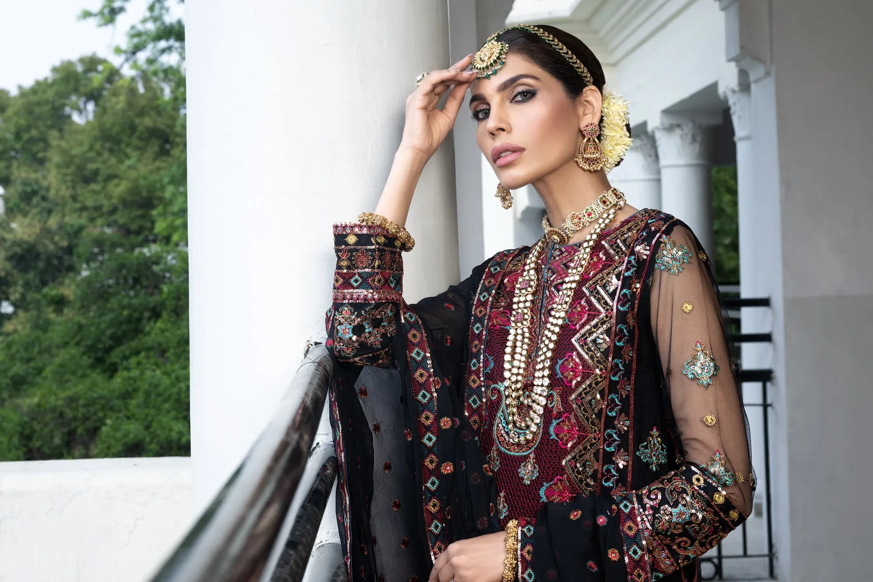 Kameez Trouser Dupatta Black Pakistani Wedding Dress
