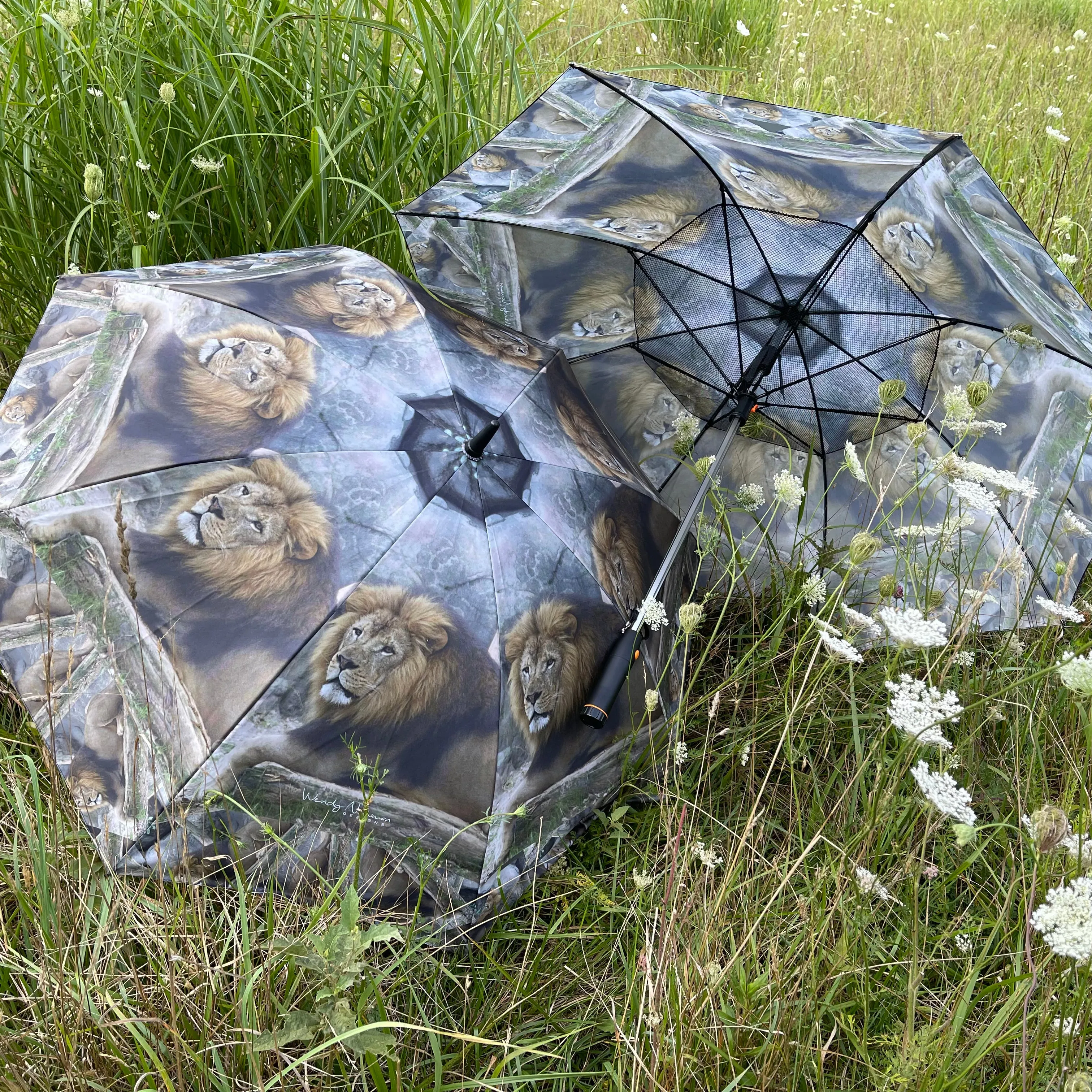 Leo Lion - Zoo Fan Umbrella