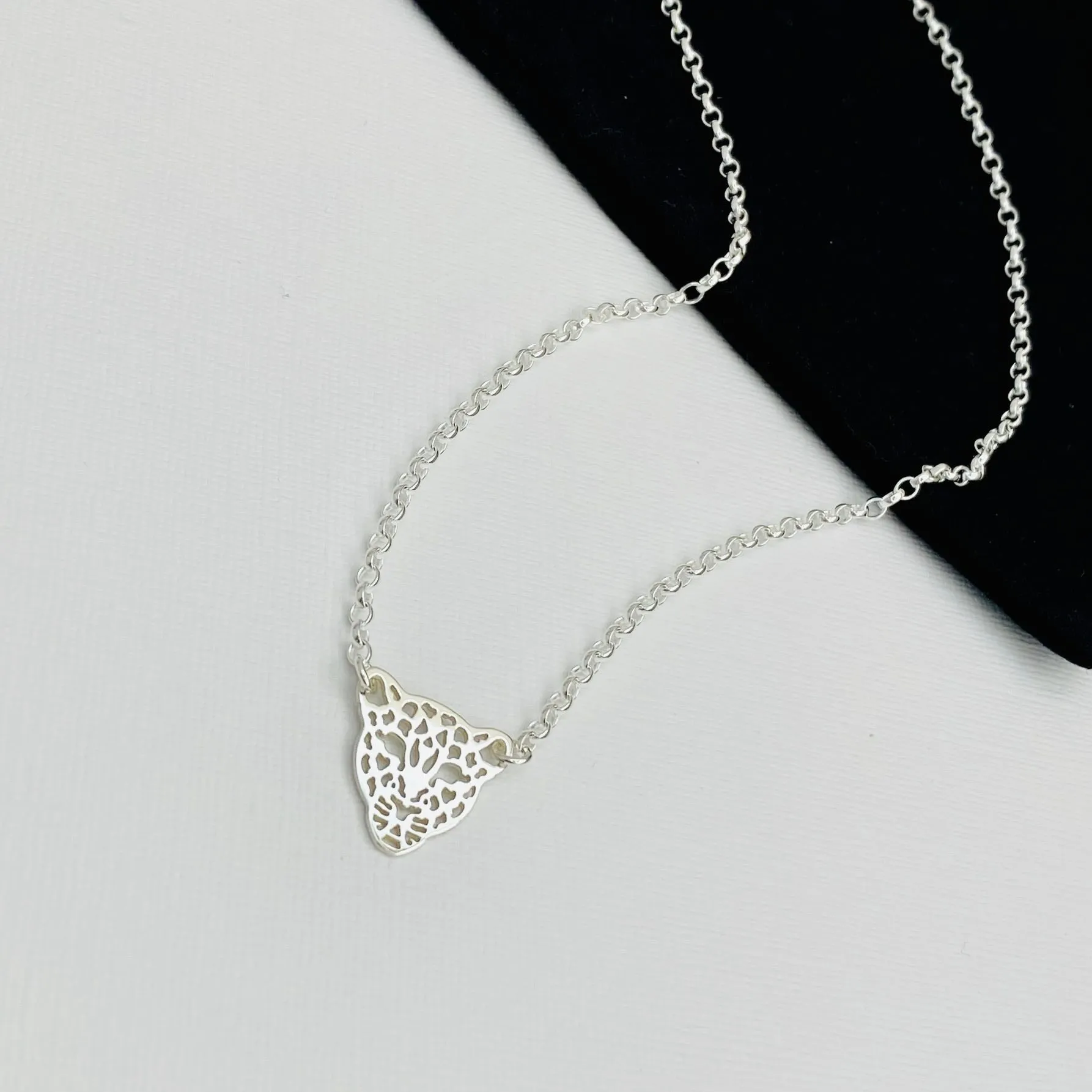 LEO | Silver Leopard Necklace