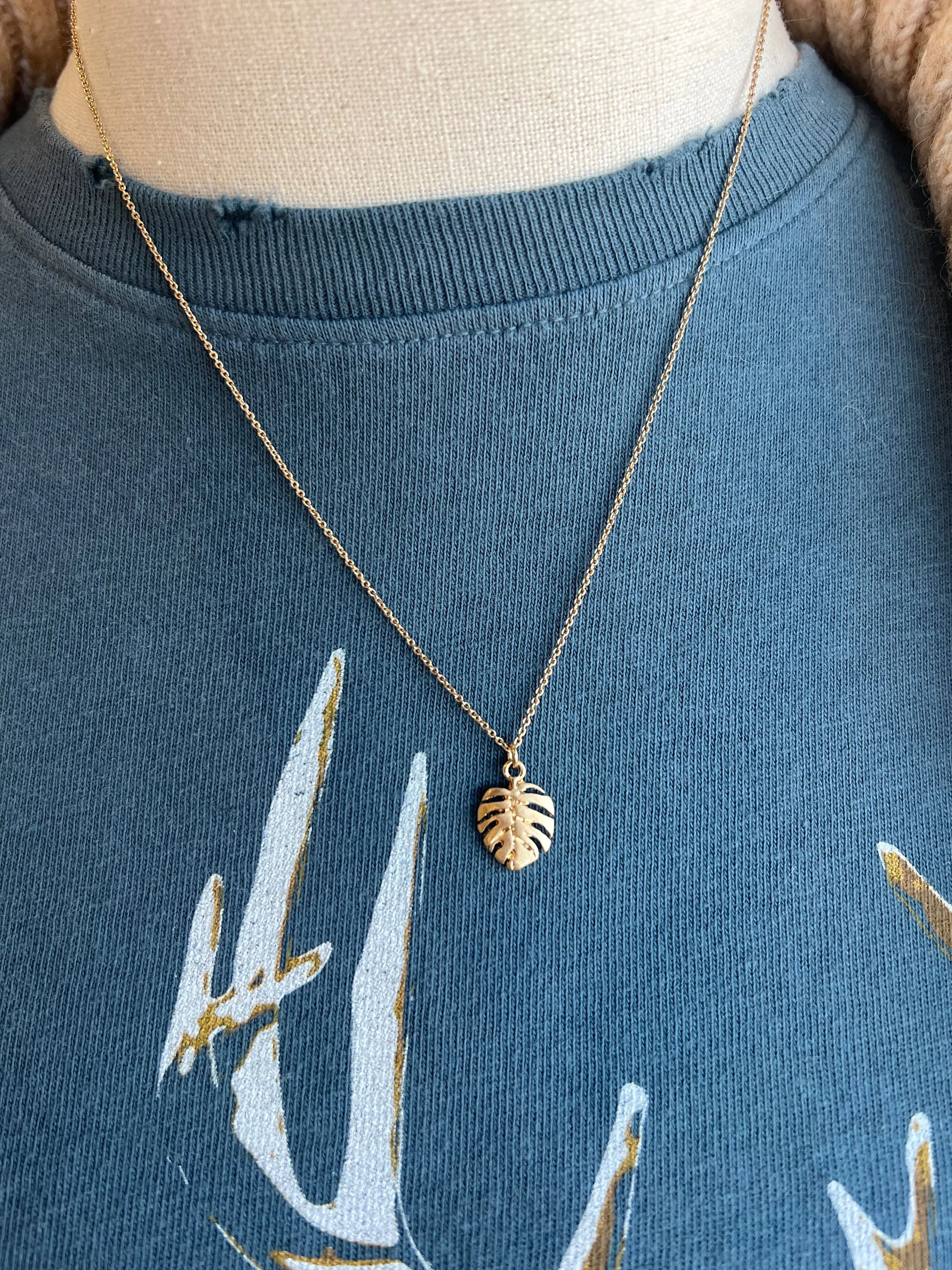 Louetta Palm Necklace in Brushed Gold