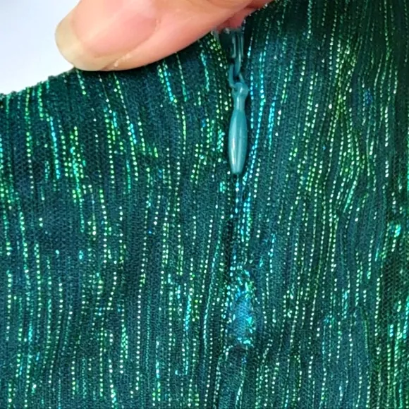 Lulus Glamorous Glitz Shiny One-Shoulder Maxi Dress W/Knot Detail Teal Green S