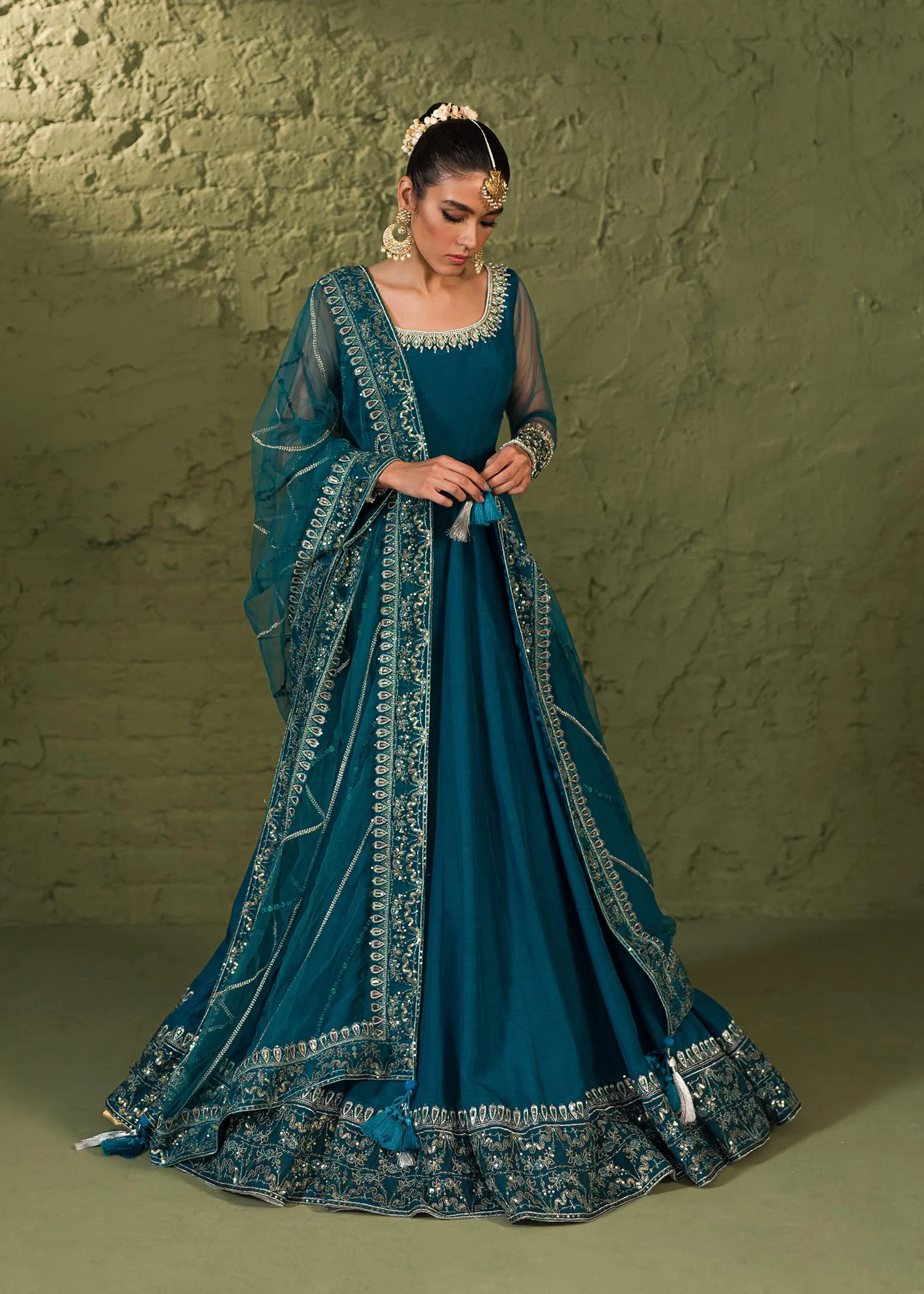 Luxury Teal Blue Pakistani Wedding Dress in Long Pishwas and Dupatta
