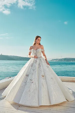Luxury Wedding Dress in Embroidered Bridal Gown Style