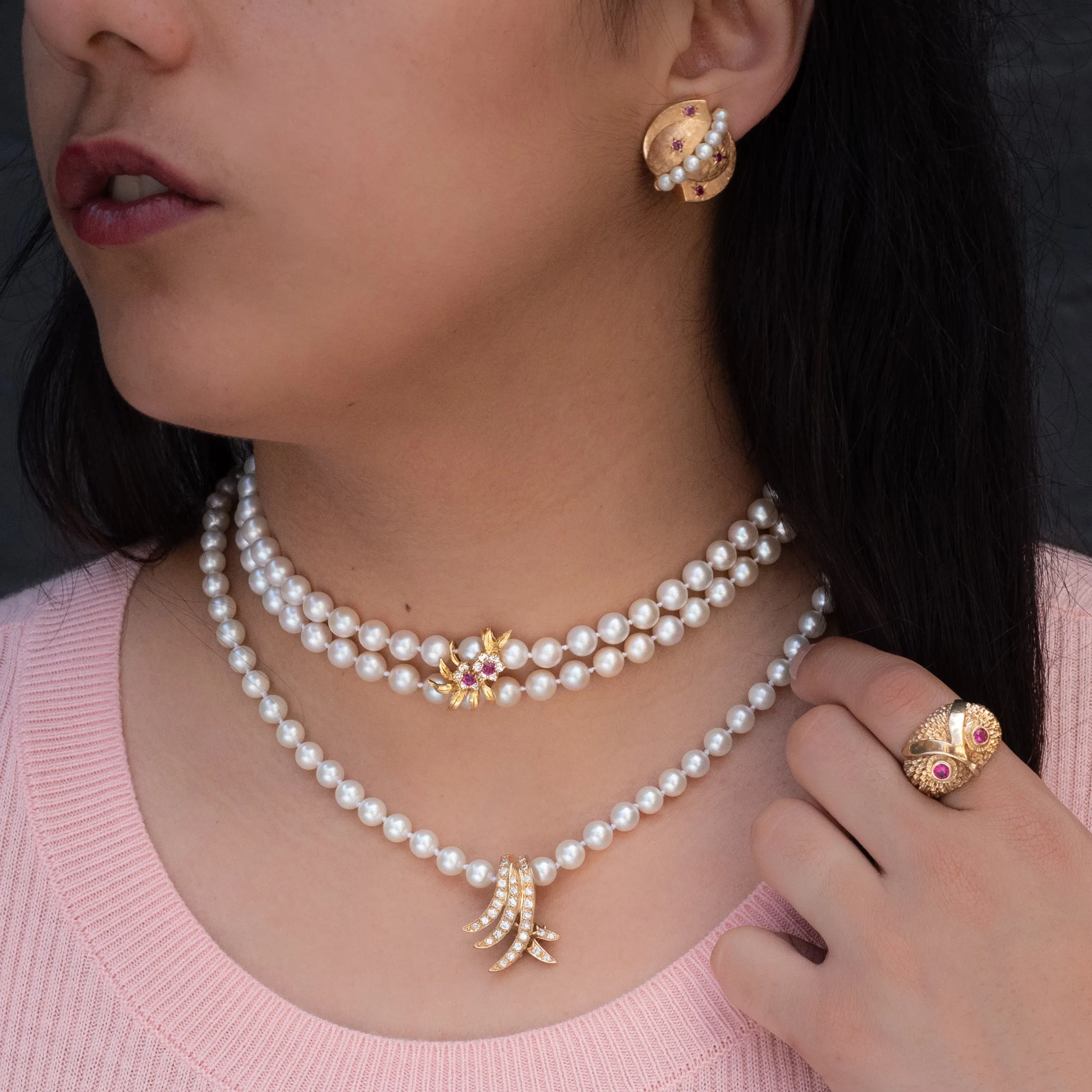 Matinee Length Strand Of Pearls C. 1950s