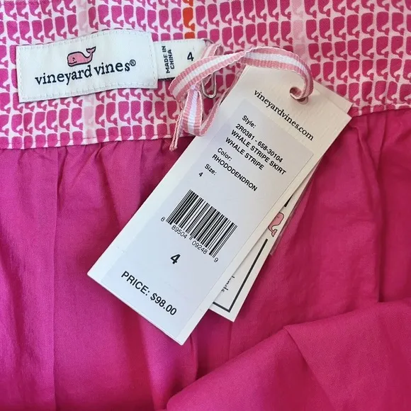 New🌟 Vineyard Vines -Whale Stripe Skirt