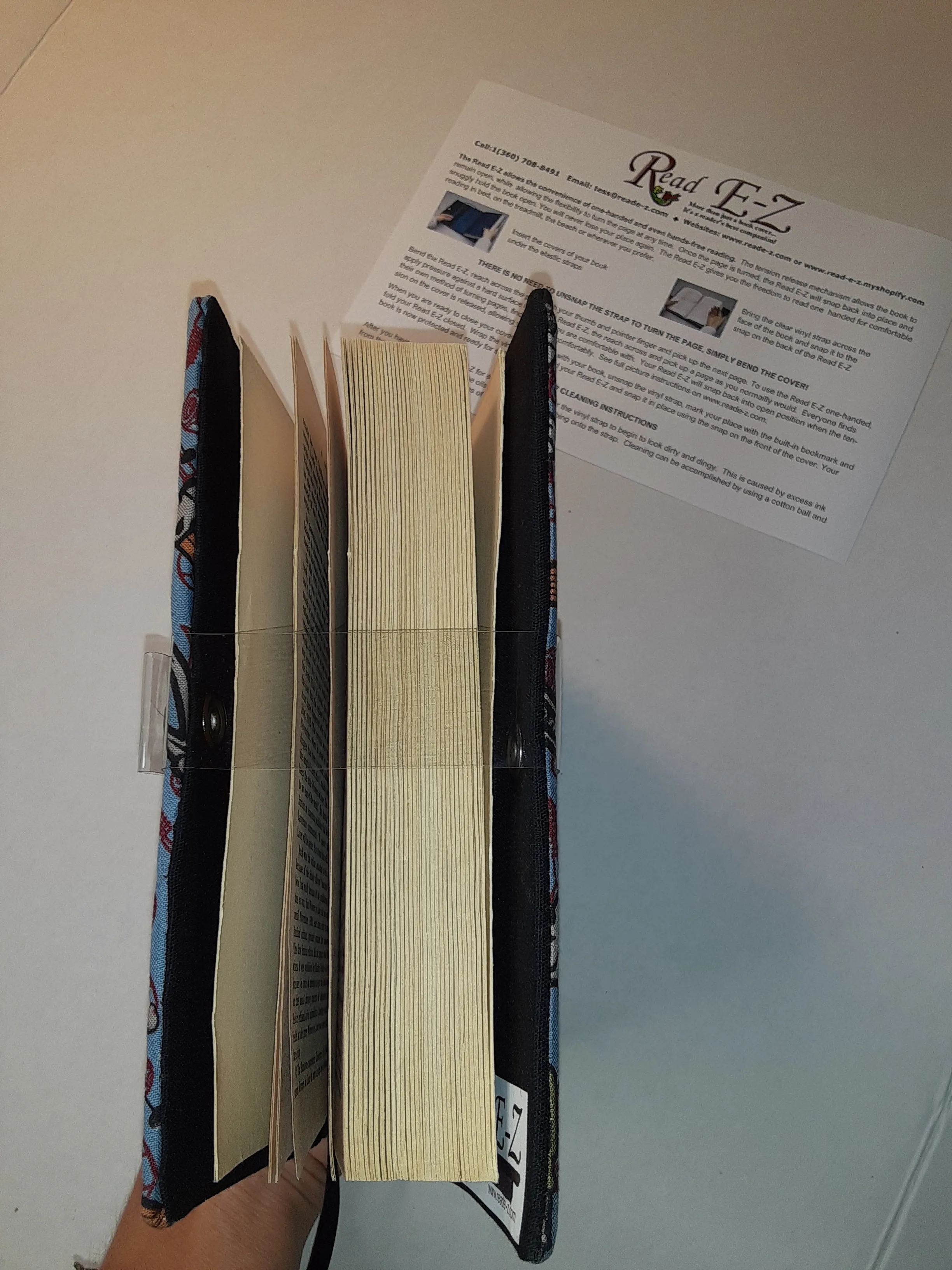 North Shore Book Holder/Cover