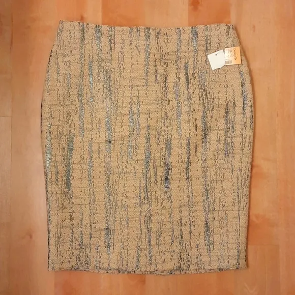 NWT, Badgley Mischka Metallic Tweed Skirt