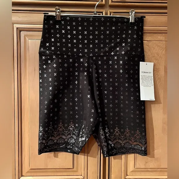 NWT Glyder Women’s High Power Bike Shorts