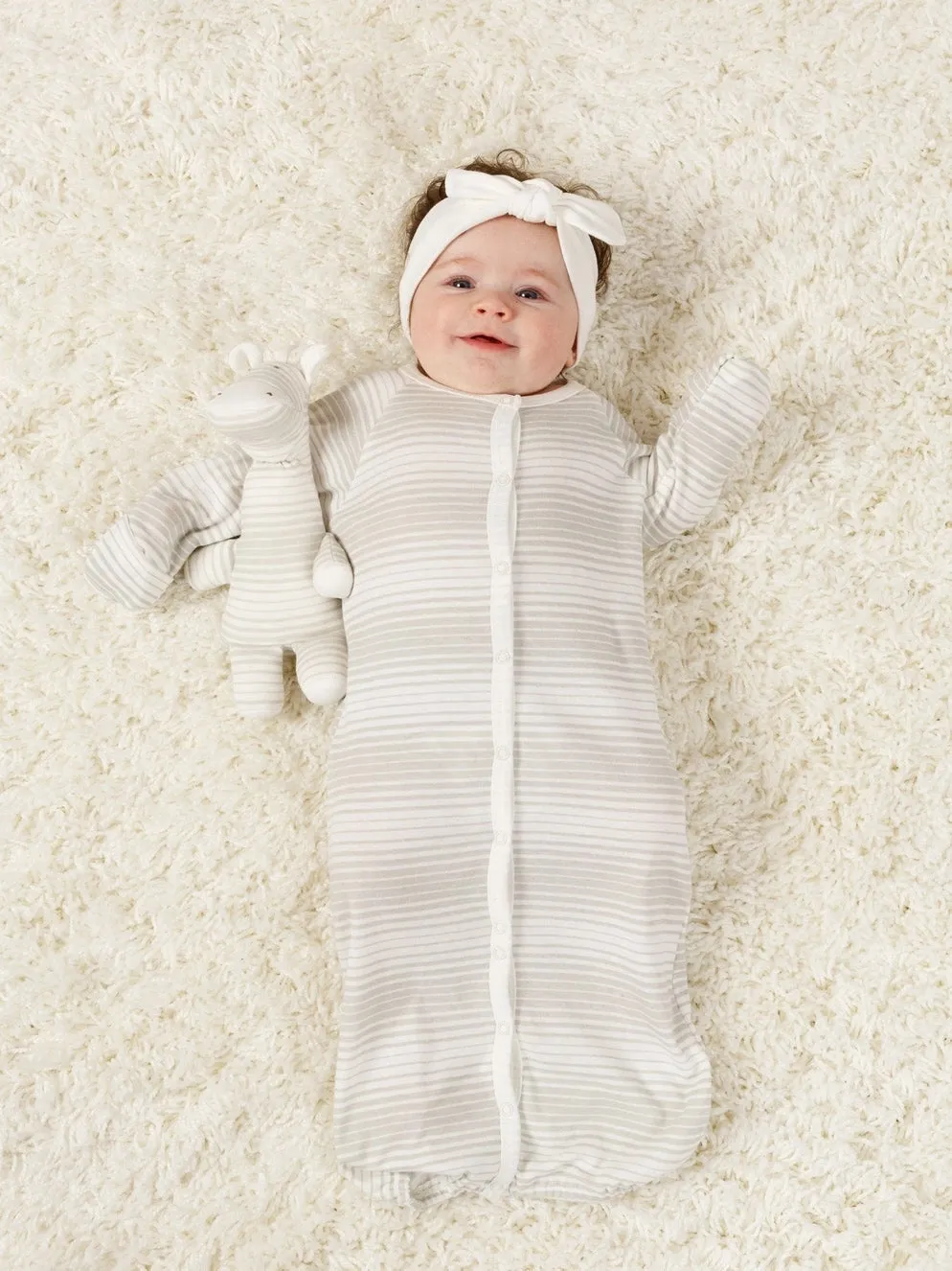 Ollie Giraffe Organic Stuffed Toy
