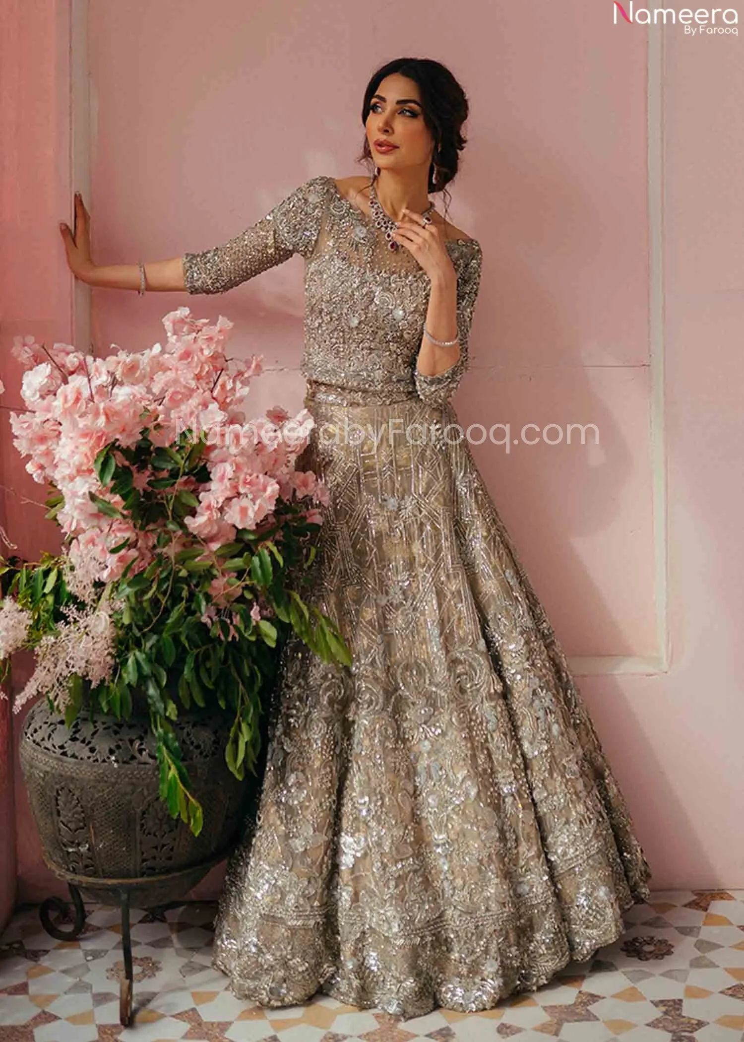 Pakistani Silver Lehenga Skirt & Choli for Bride #BN954
