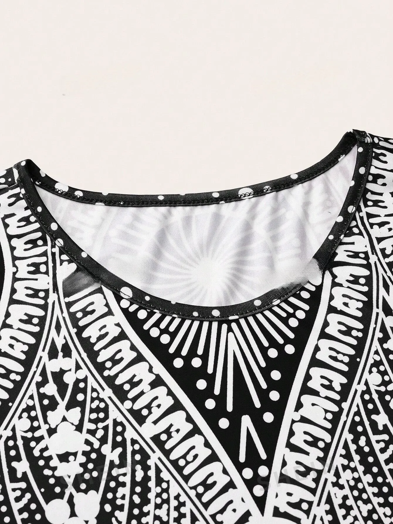 Polka Dot Printed V-Neck Long Sleeve Maxi Dress