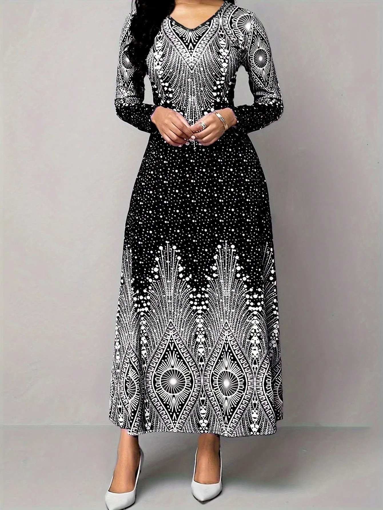 Polka Dot Printed V-Neck Long Sleeve Maxi Dress