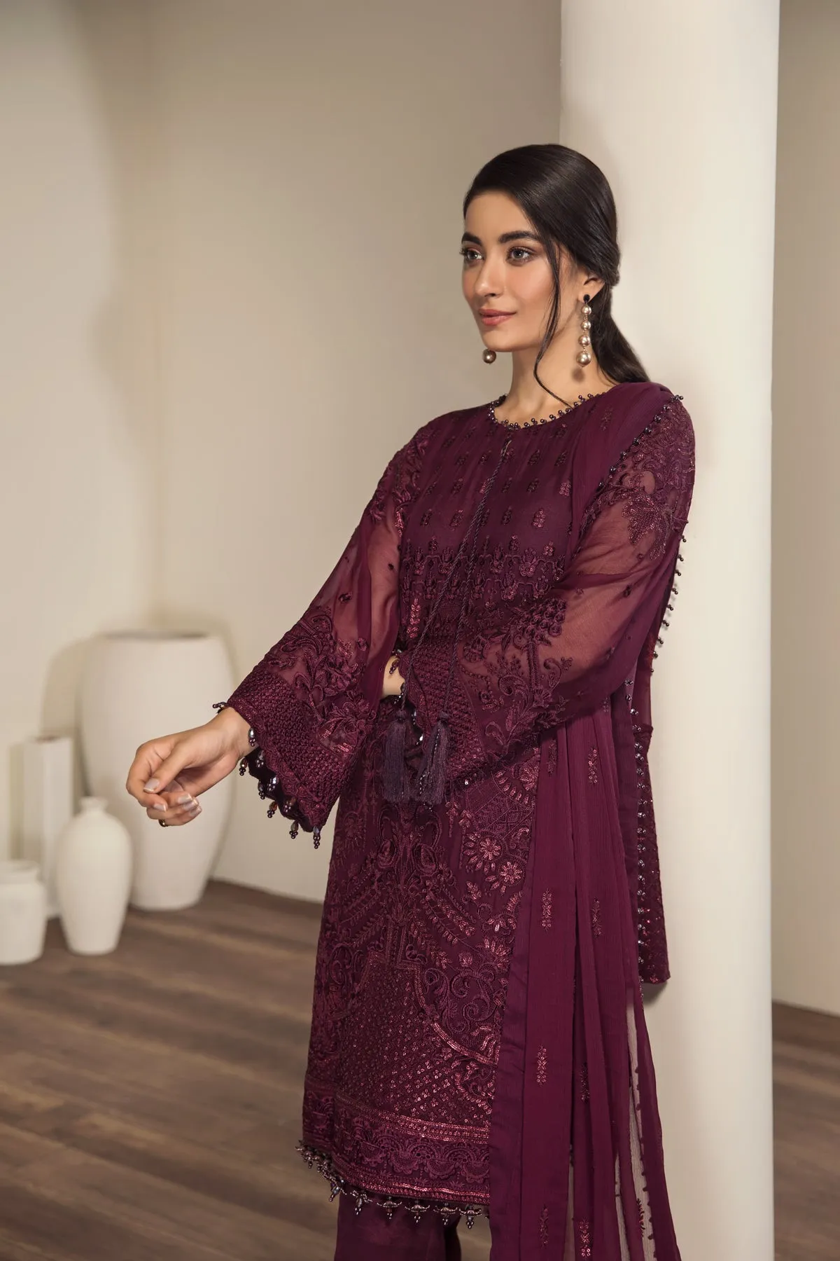 Purple Embroidered Pakistani Salwar Kameez Dupatta Salwar Suit
