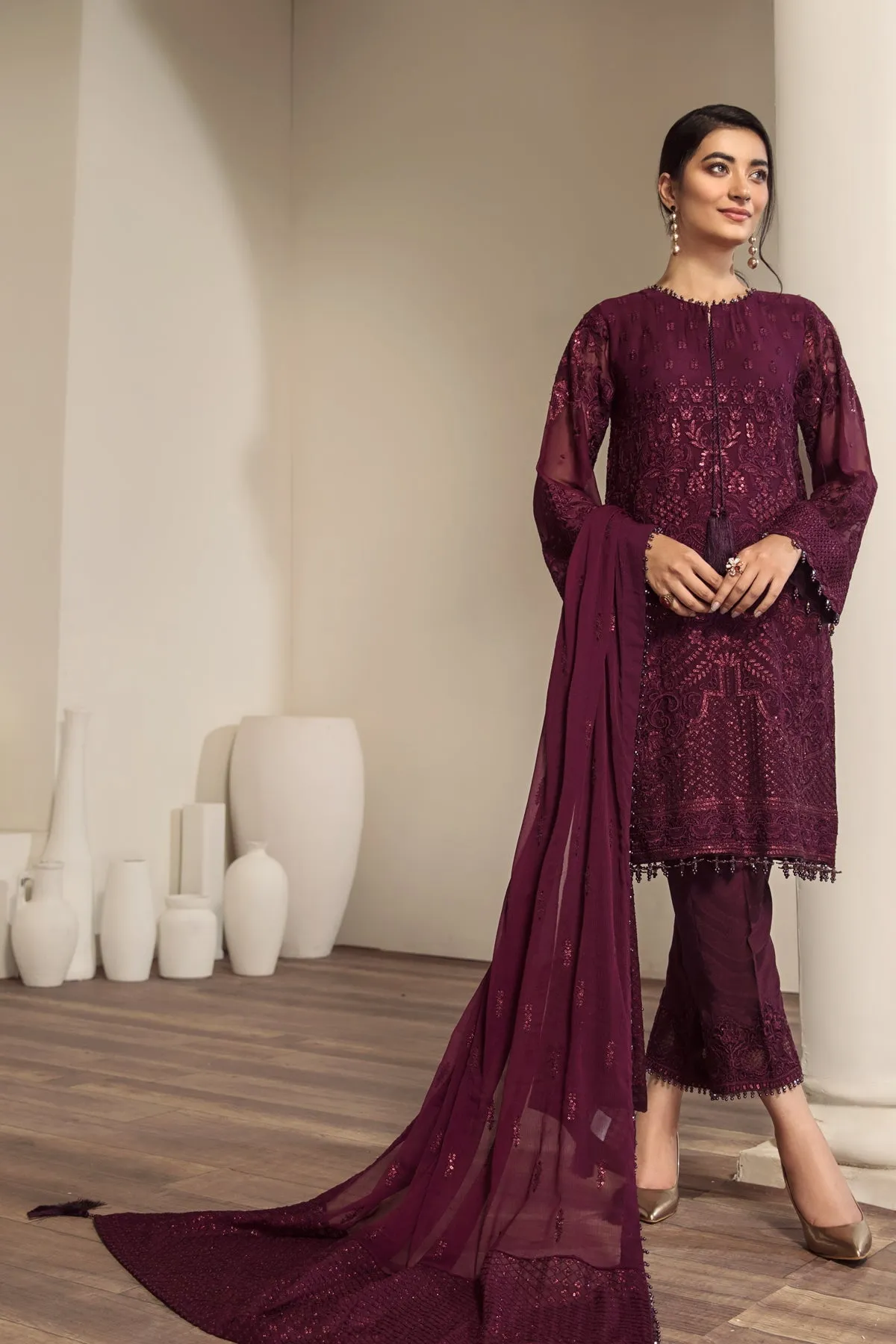 Purple Embroidered Pakistani Salwar Kameez Dupatta Salwar Suit