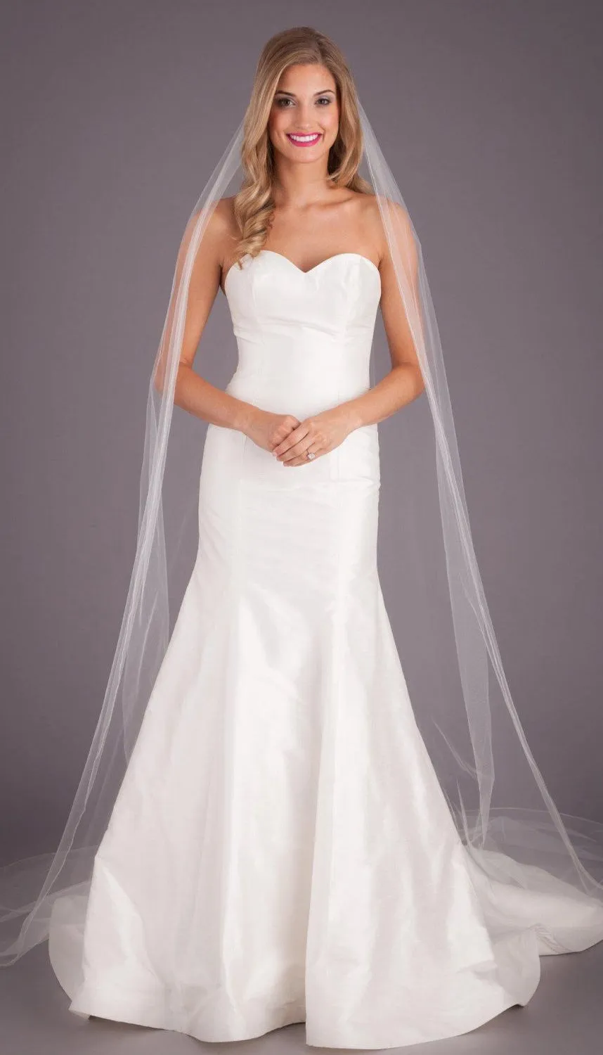 Roycebridal Kennedy Blue Elise Silver Edge Veil