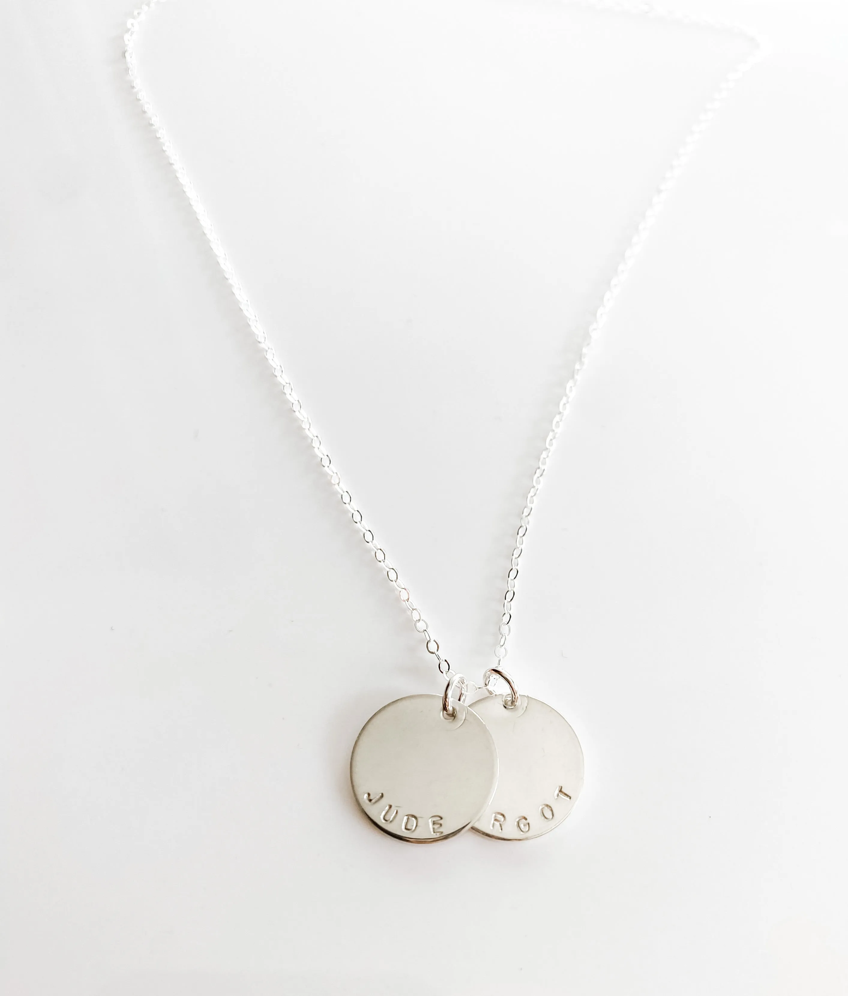 SILVER MEDIUM DANI DISC NECKLACE