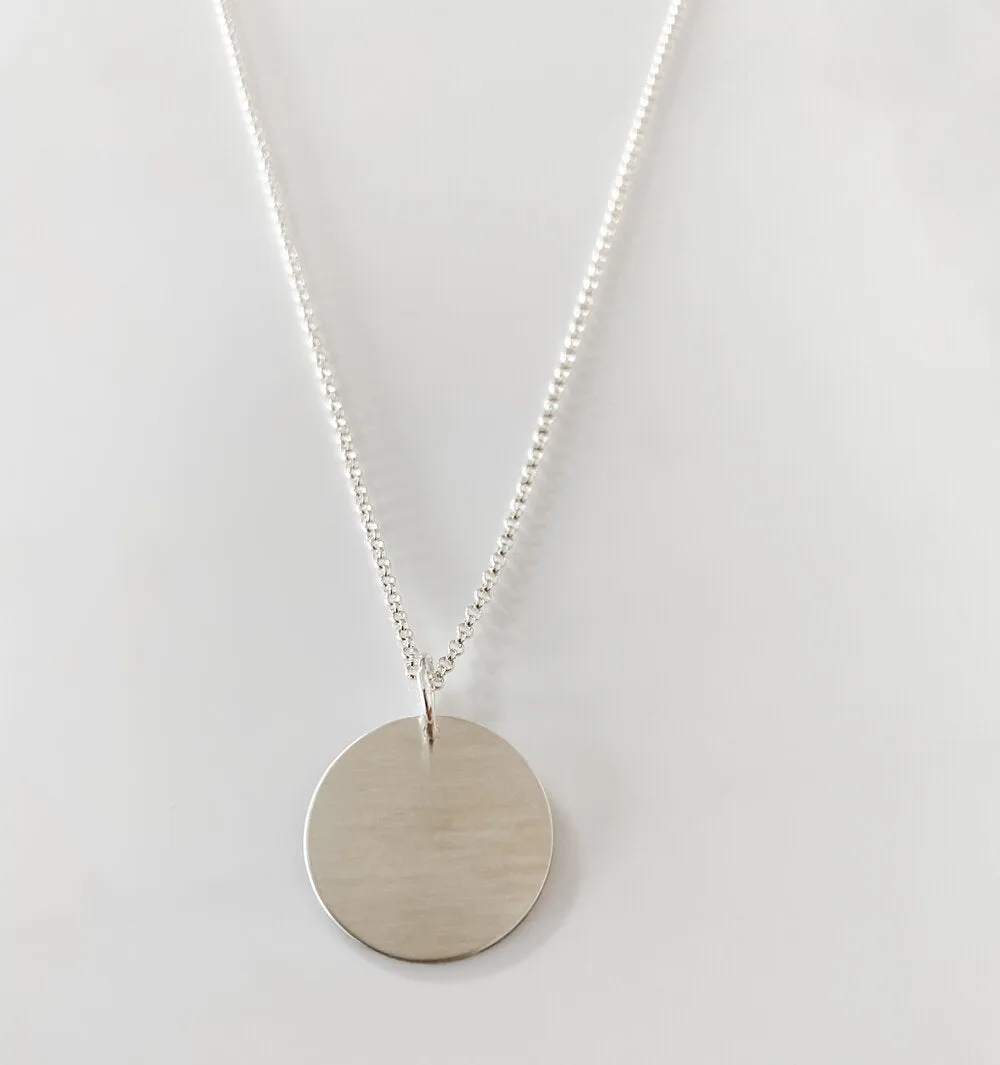 SILVER MEDIUM DANI DISC NECKLACE