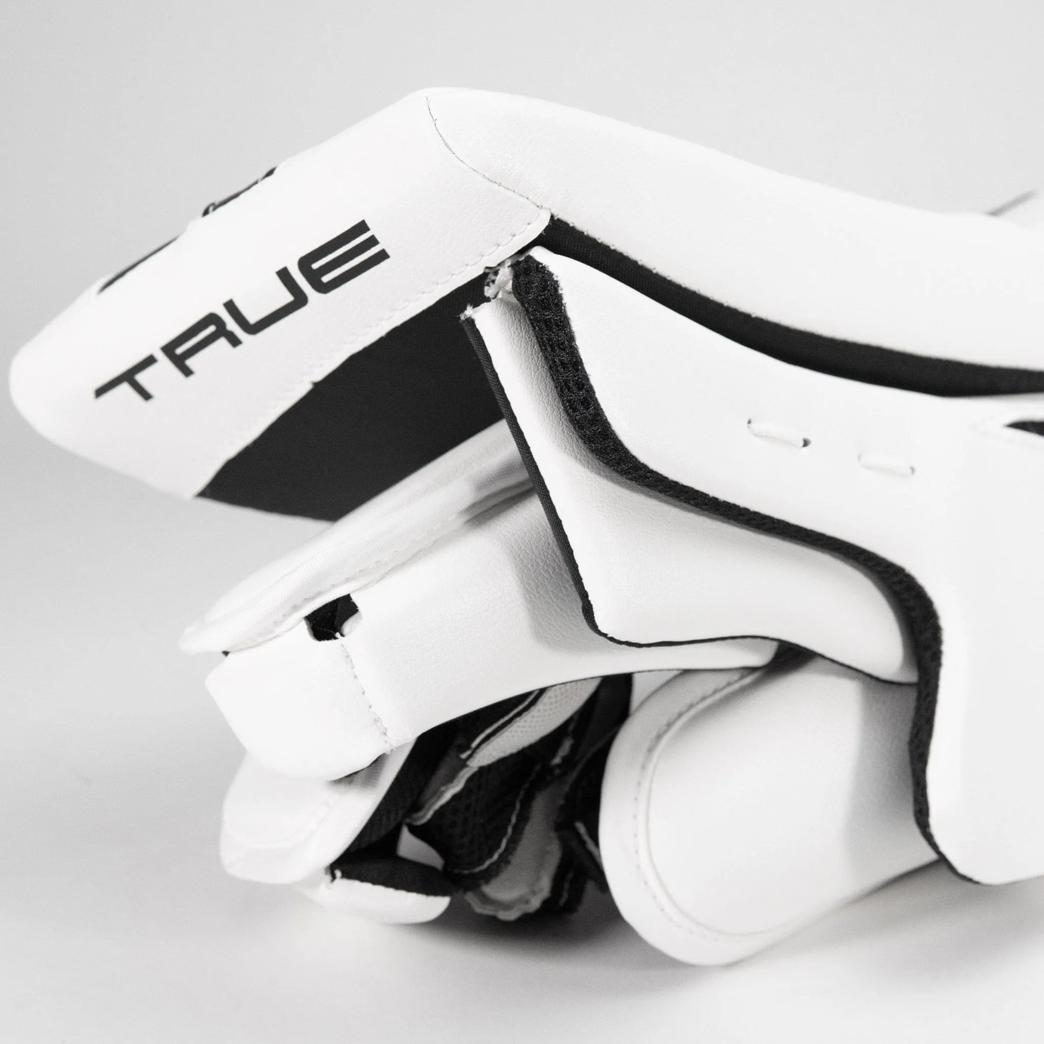 TRUE L12.2 Senior Goalie Blocker - Stock